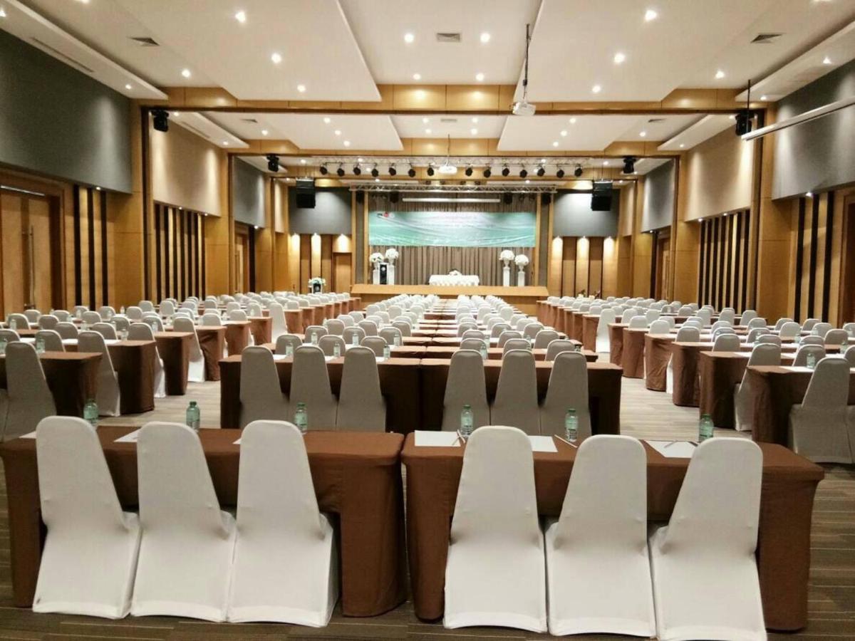 Siva Royal Hotel Phatthalung Kültér fotó